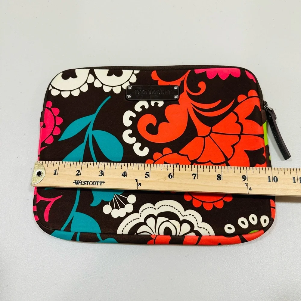 Vera Bradley Neoprene Zippered‎ Tablet Sleeve Lola Brown Coral Lime Bag Flower